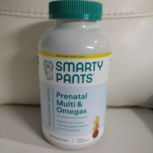 SmartyPants Prenatal Multi & Omegas Gummies 120ct New And Sealed EXP 10/2026